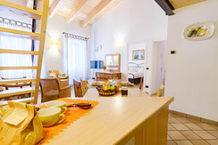 102 - Cucina / Soggiorno 102 - Cucina / Soggiorno