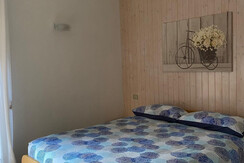 Camera Doppia (1) Camera Doppia (1)