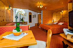 camera-superior-3 camera-superior-3