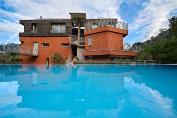 Belvedere sul Garda dalla piscina