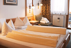 Hotel-Cesa-Tyrol-Canazei-Dolomiti-Italia-Val-di-Fa Hotel-Cesa-Tyrol-Canazei-Dolomiti-Italia-Val-di-Fa