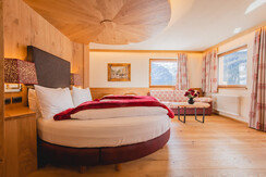 473 ER700487-HDR 473 ER700487-HDR