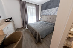 IMG_1814-HDR IMG_1814-HDR