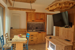 WhatsApp Image 2022-10-28 at 12.44.03 WhatsApp Image 2022-10-28 at 12.44.03