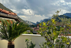 650C27E2-3C8A-4995-AF23-A55A1D93FF41