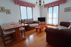 strufai_casa_natalie_soggiorno_2