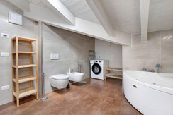 PARTICOLARI SECONDO BAGNO PARTICOLARI SECONDO BAGNO