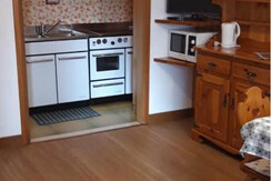 D4239A5C-8790-4354-8BB0-6AEF2F66BFC5