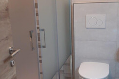 b9b1f6de-e686-404f-9ba3-366868d58cbb