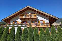 0b30704e-e932-4d5d-938c-fa506a1748f9