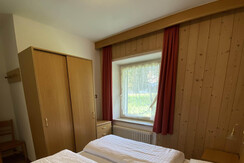 52903A81-6F79-4556-926D-8CB52188EB5A