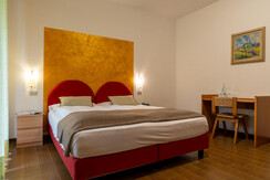 7M404829-HDR 7M404829-HDR