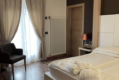 Ermellino Bagno con finestra