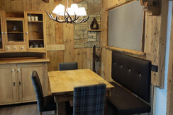 DalBenRaffaella-LaTanaDellOrso_Rifugio_Campitello_