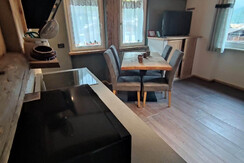 DalBenRaffaella-LaTanaDellOrso_Tana_Campitello_001