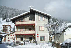 casa Dallapozza in veste invernale