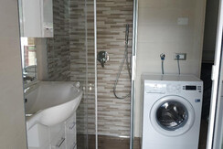 Bagno App.1 con lavatrice