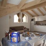 Foto Completely renovated 2 bedroom apartment for 6 persons with terrace short stay