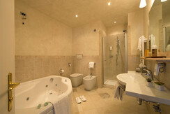 147.Hotel Du Lac Molveno