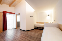 12012023-_MRP2442-HDR_HighRes 12012023-_MRP2442-HDR_HighRes