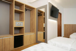 Quadrupla standard (6)