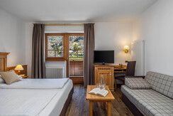 DP190324015 DP190324015