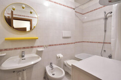 foradori annamaria - bagno foradori annamaria - bagno