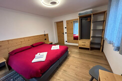 Bedroom 2 Apartment - 1