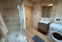 Bathroom 1 Apartment - 2