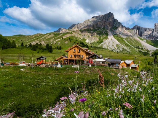 Rifugio Fuchiade - Passo San Pellegrino - Val di Fassa