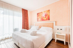 Hotel_Gabry_Riva_del_Garda_Standard_Room_01