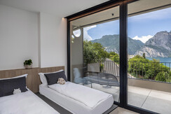 DP230623061_LOW_Soul_1 DP230623061_LOW_Soul_1