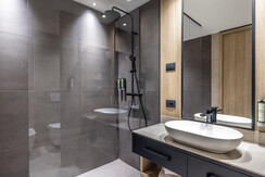 DP070723022_LOW_Joy_bagno_5 DP070723022_LOW_Joy_bagno_5