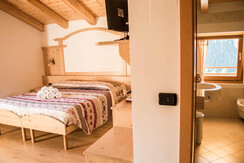 Camera matrimoniale e bagno