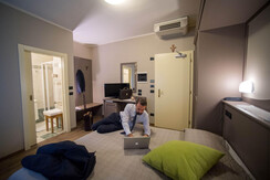 Stanza Business Stanza Business