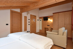 Camera doppia + letto aggiunto