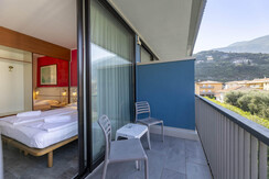 HOLIDAY_garden small_ balcone HOLIDAY_garden small_ balcone