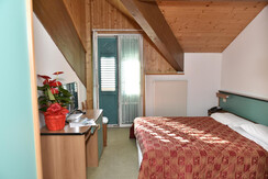 Garden_mansarda_bel_sit_molto_piccole1