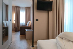 3070136_IMG_ICG 3070136_IMG_ICG