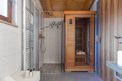 Bagno Bio Junior Suite con sauna infrarossi Bagno Bio Junior Suite con sauna infrarossi