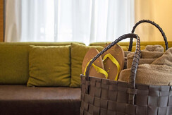 family-suite-006-170bb3640533c5091f918566dc48899c family-suite-006-170bb3640533c5091f918566dc48899c