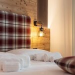  Photo of Double room, bath, toilet, facing the mountains