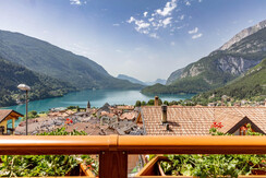 Balcone stanza vista lago Balcone stanza vista lago