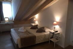 13322062_230225937359719_559502632312697728_n