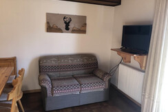 F3739DAF-944D-4B4D-9594-2EB76B2A3566 F3739DAF-944D-4B4D-9594-2EB76B2A3566