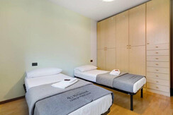 CAMERA DOPPIA     CAMERA DOPPIA