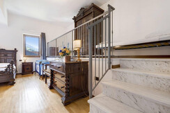 CAMERA PLUS. CAMERA PLUS.