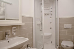 superior 5 superior 5