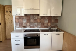 EBFB0FE5-09F9-49D3-922F-EF08E1A5A054