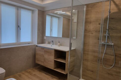 Bagno finestrato piano terra 2